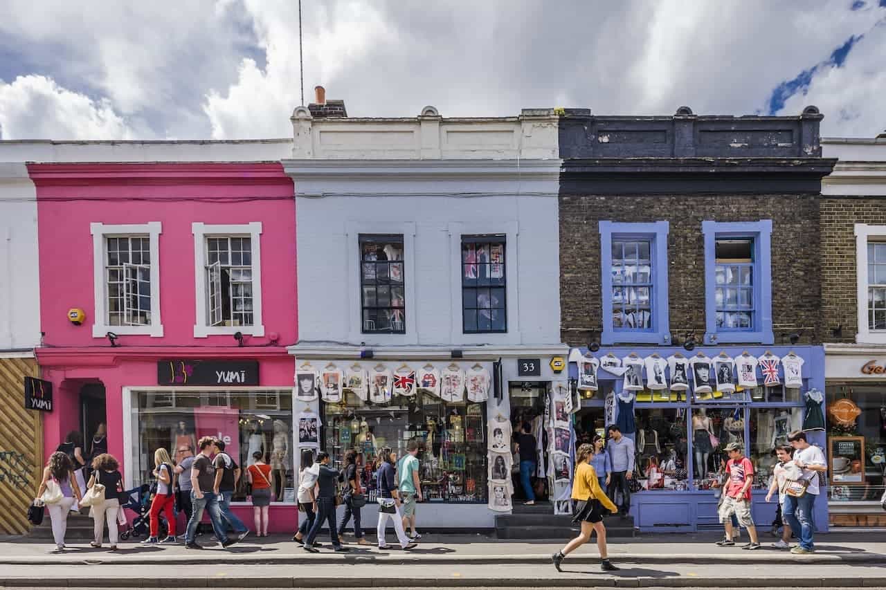 Busy highstreet