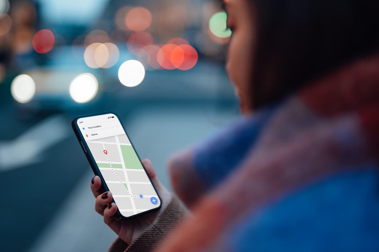 Using maps on a mobile decive