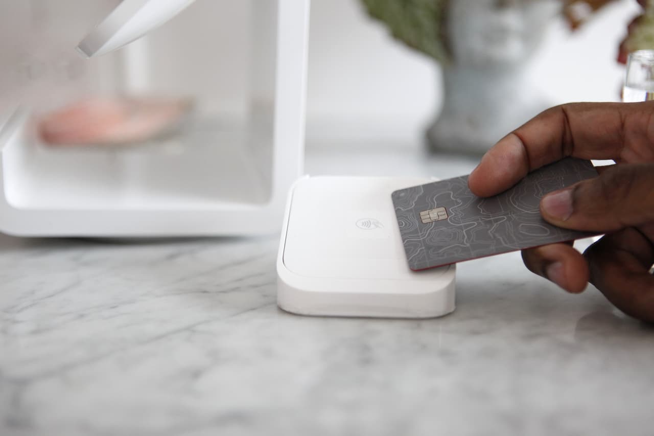 Contactless payment card